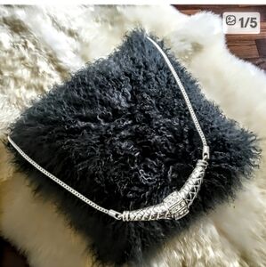 💥 $5 with any Purchase.   Silver Tone Choker/Necklace